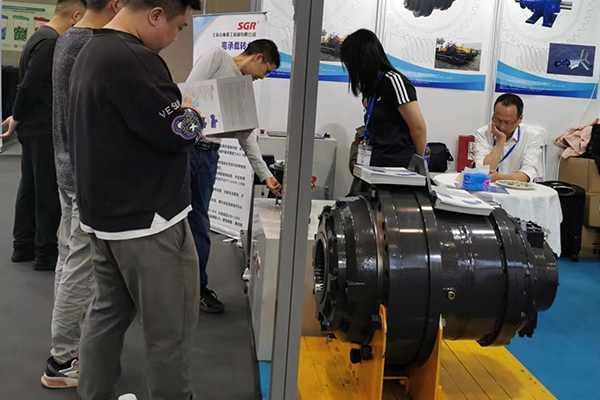 Коробки передач SGR на DMP2023